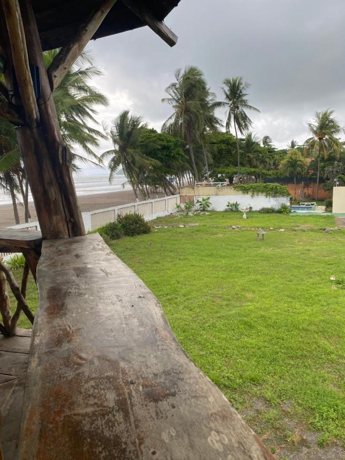 Gallina E Palo Beachfront Hotel Jacó Dış mekan fotoğraf